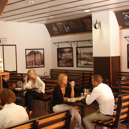 Bed and Breakfast Promenade Panzió Miskolc Exterior foto