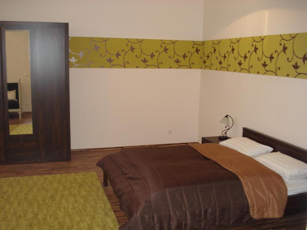 Bed and Breakfast Promenade Panzió Miskolc Habitación foto